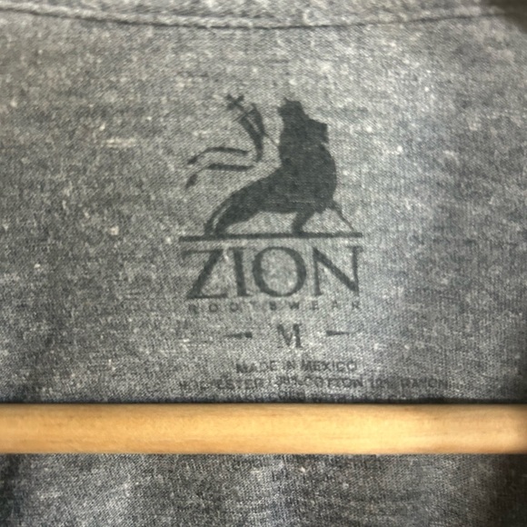 Bob Marley one love Tee - Picture 2 of 3